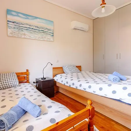Modern At The Apartment Sounion